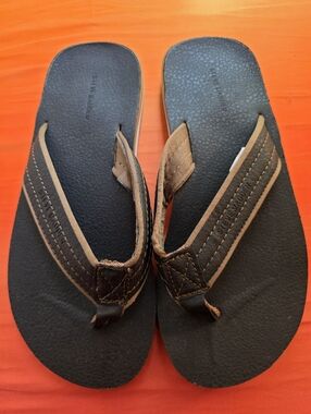 Brown and Black Men's Flip Flops - Casual Beach Sandals